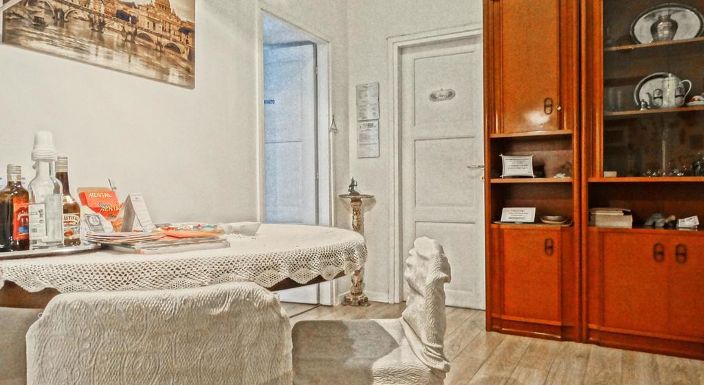 רומא Nicole Rooms מראה חיצוני תמונה