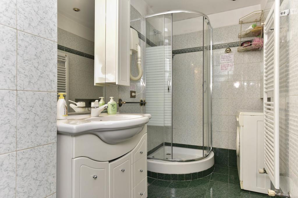 רומא Nicole Rooms מראה חיצוני תמונה